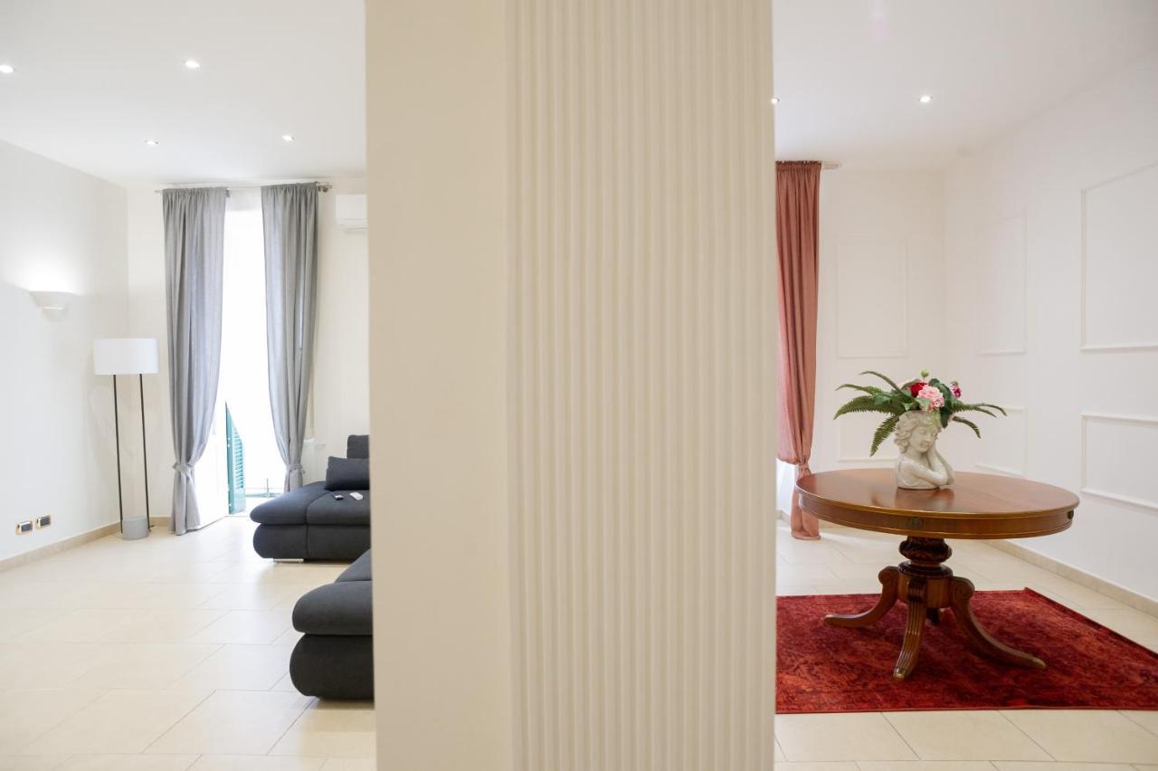 Internotre Luxury Apartment Bari Zewnętrze zdjęcie