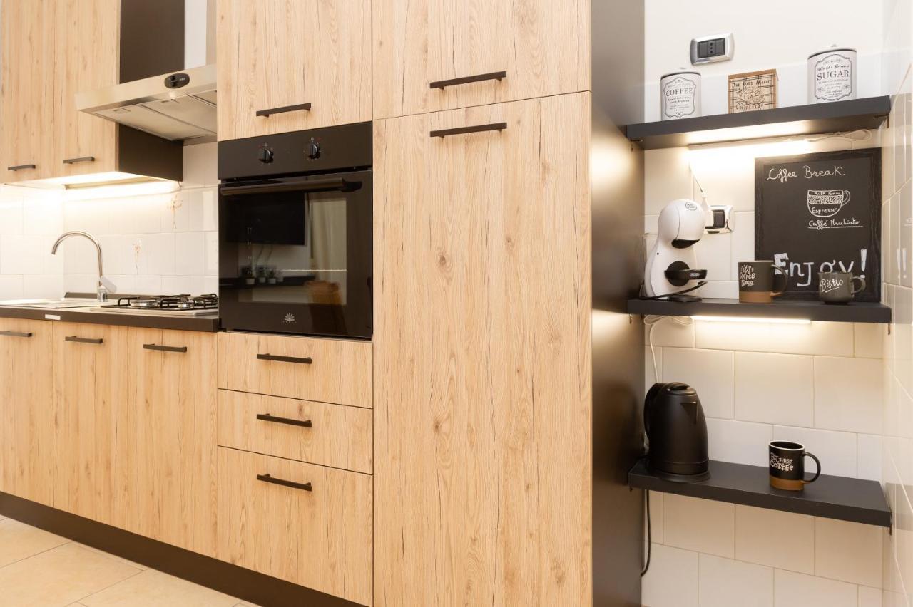 Internotre Luxury Apartment Bari Zewnętrze zdjęcie